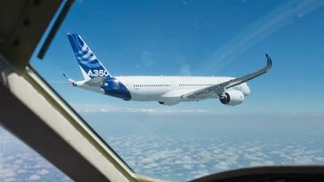 Airbus A350-900